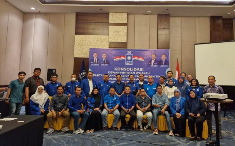 Konsolidasi PAN untuk sasaran saksi di TPS. (Foto: lana/fajarborneo.com)
