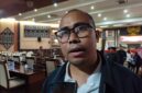Anggota Komisi II DPRD Kutai Kartanegara Rahmat Dermawan saat diwawancara usai Rapat Paripurna. (Hen/Fajarborneo)